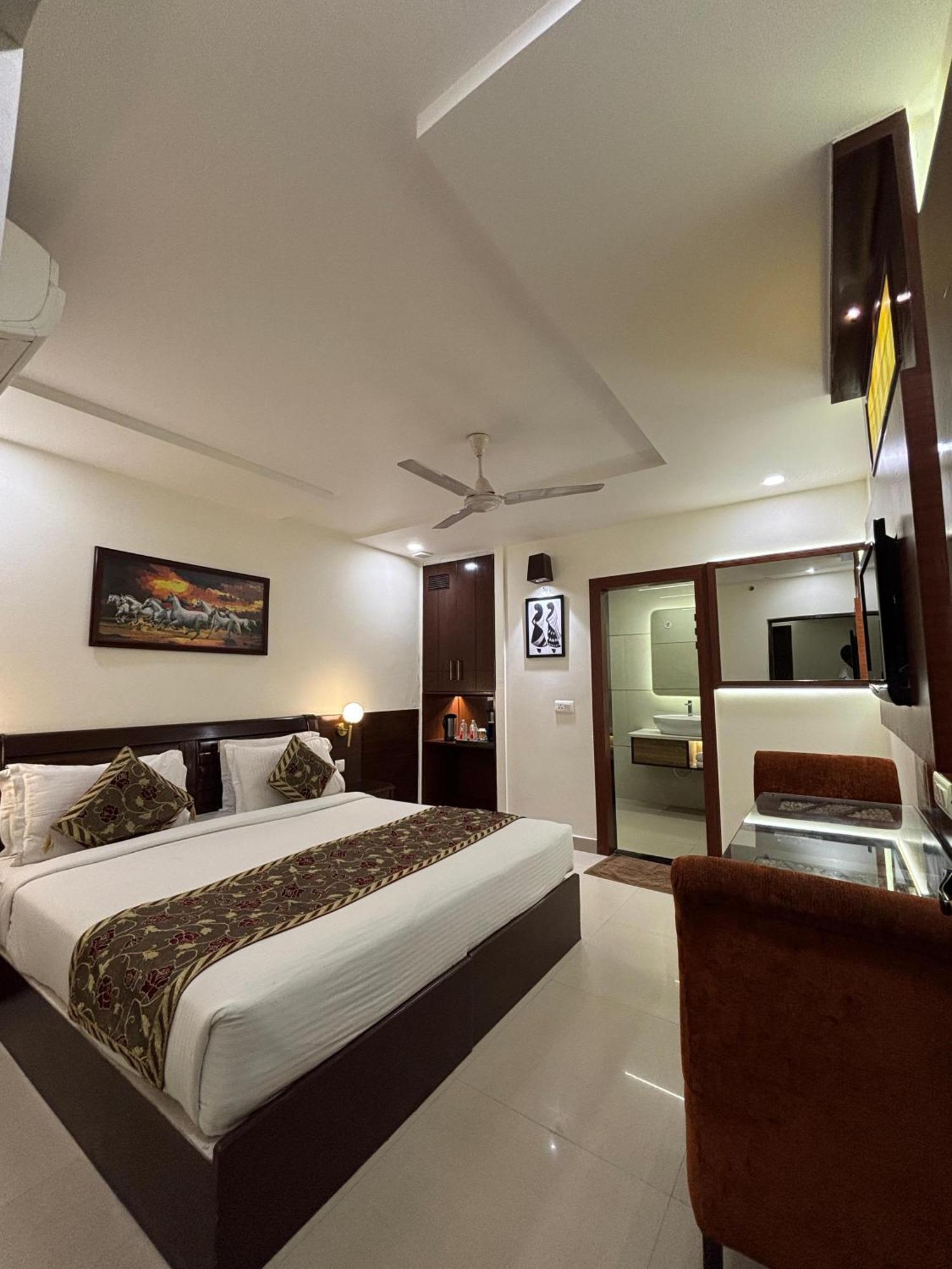 Taj Inn Hotel Agra Kültér fotó
