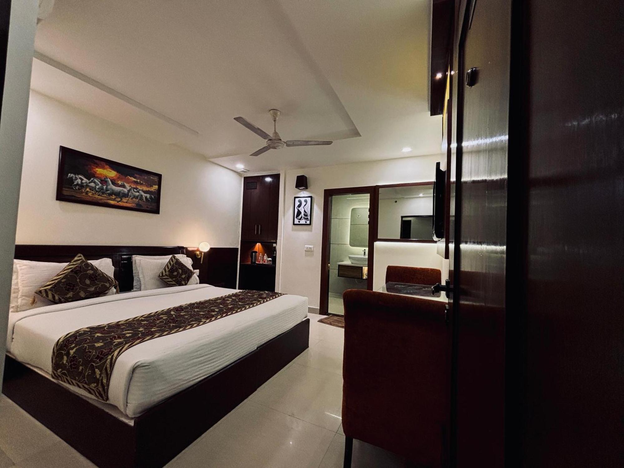 Taj Inn Hotel Agra Kültér fotó