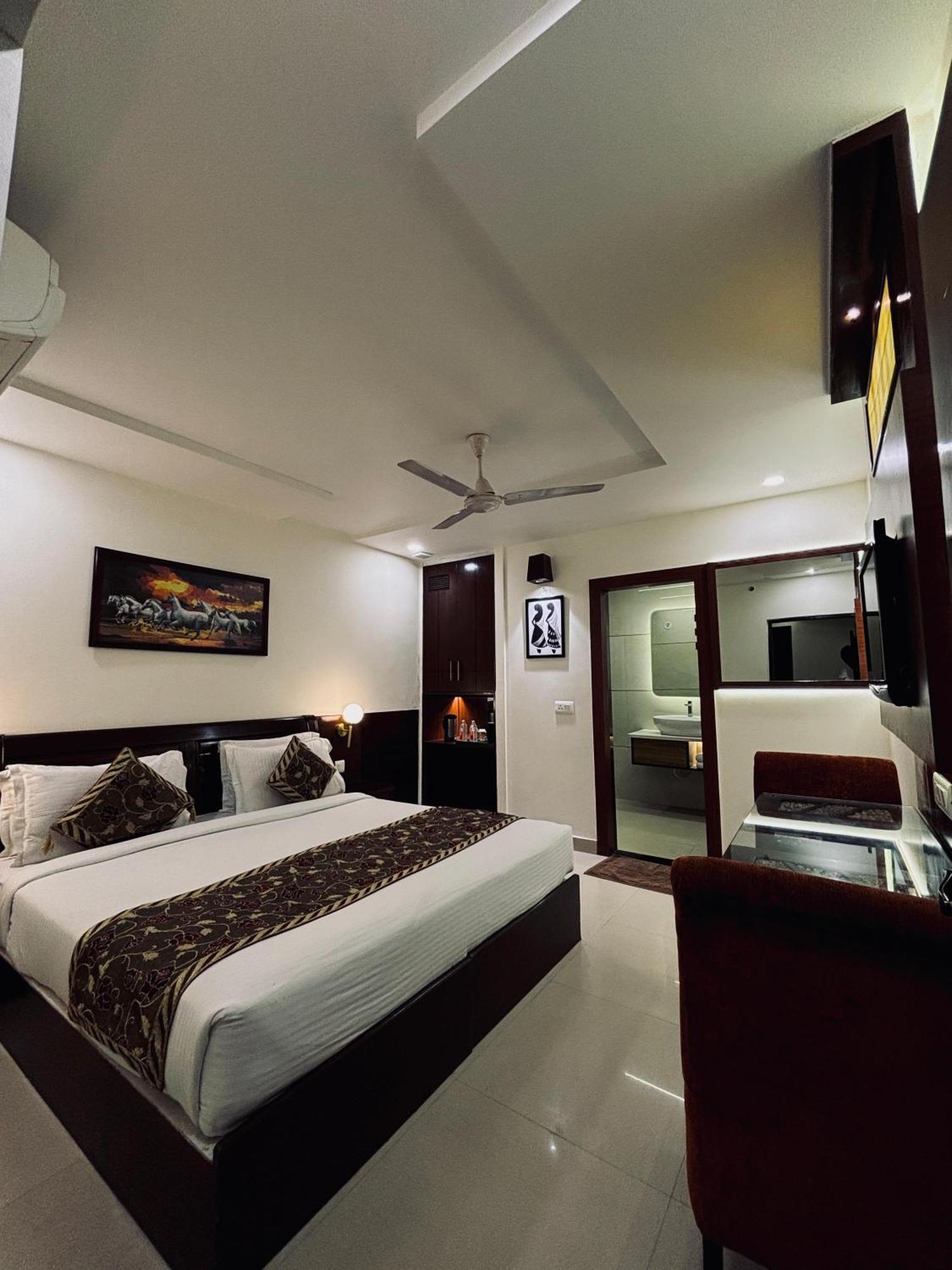 Taj Inn Hotel Agra Kültér fotó